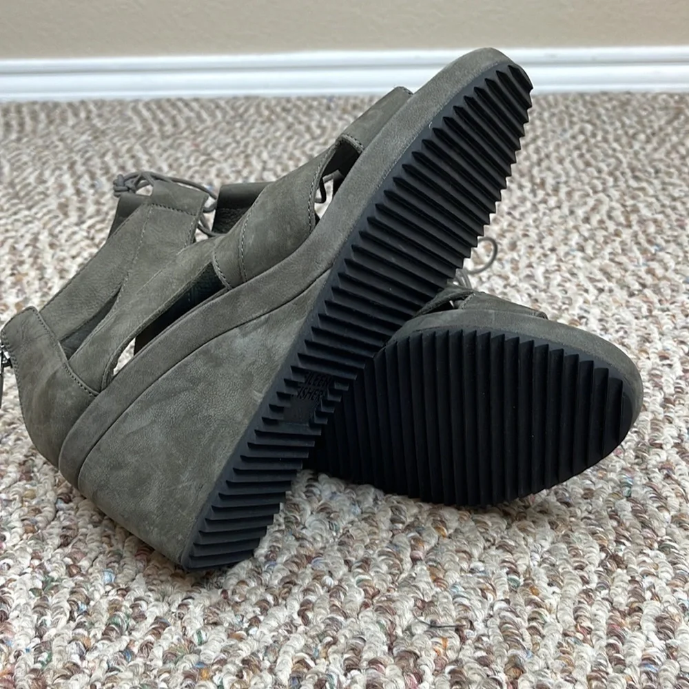 EILEEN FISHER DIBS GREY SUEDE LEATHER LACE-UP WEDGE SANDALS